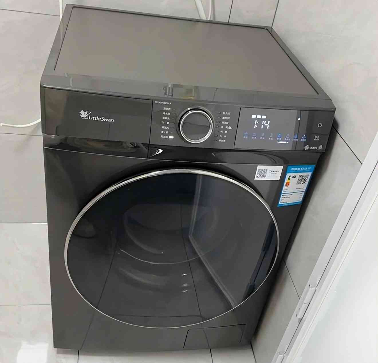 松下洗衣机怎么样 松下洗衣机和小天鹅洗衣机哪个好？全方位深入对比，结果一目了然