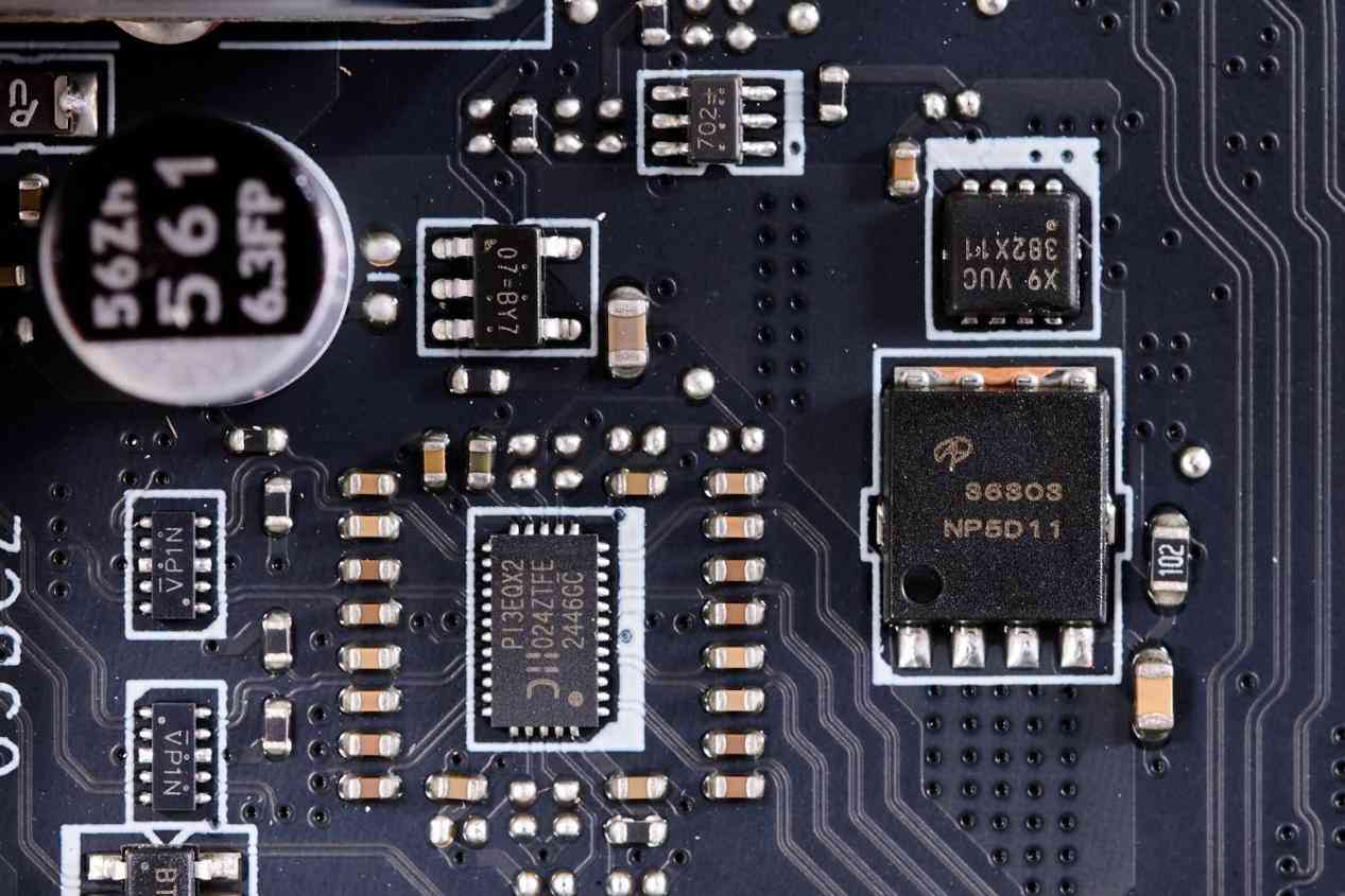 微星B850MPOWER主板深度评测：MPOWER系列的超频传奇延续，千元级性能炸裂之选