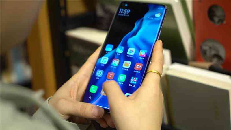 小米手机怎么样 首款骁龙888手机咋样？小米11深度评测：无遗憾的顶级水桶机