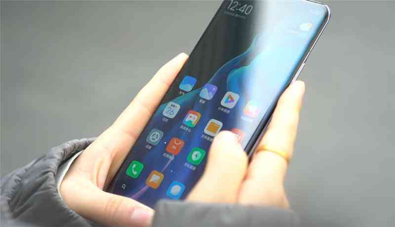 小米手机怎么样 首款骁龙888手机咋样？小米11深度评测：无遗憾的顶级水桶机