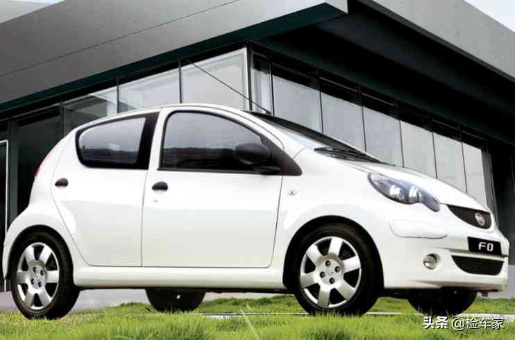 f0怎么样 2万买什么车？这辆练手神车比亚迪F0让买家吐槽：不如教练车