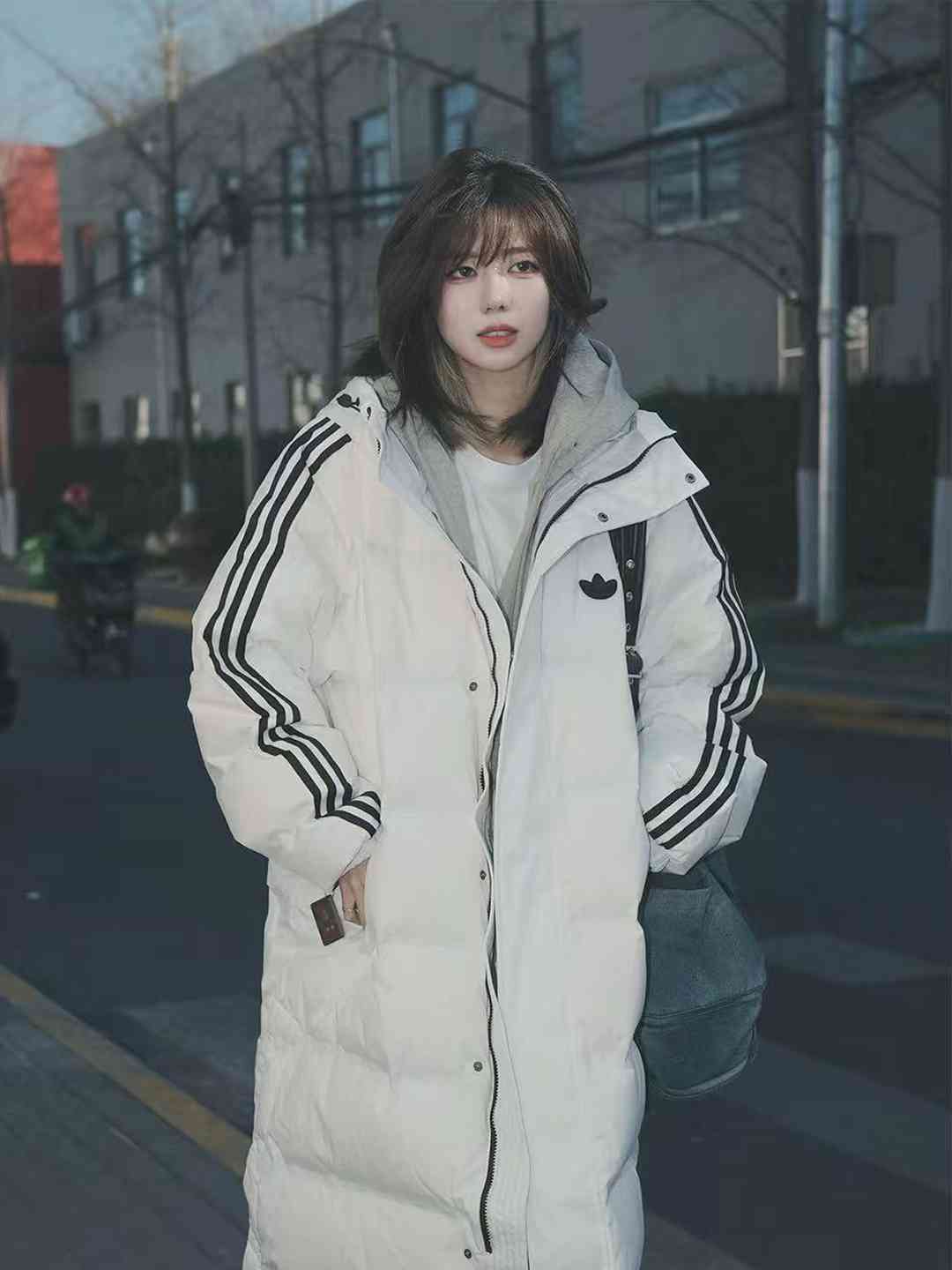 雪中飞羽绒服质量怎么样 羽绒服,我把阿迪达斯换成“雪中飞”后,有些话不吐为快,太真实 雪中飞羽绒服质量怎么样 羽绒服,我把阿迪达斯换成“雪中飞”后,有些话不吐为快,太真实