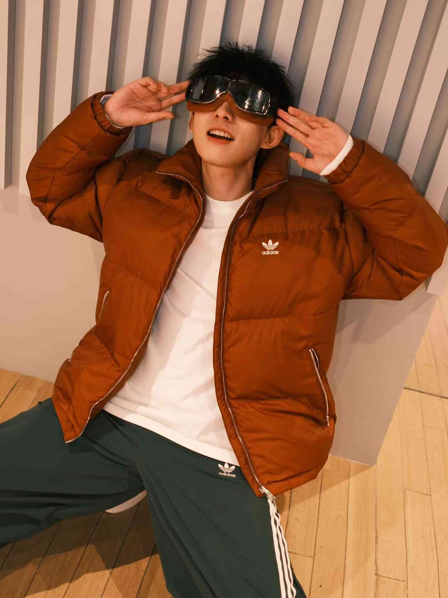 雪中飞羽绒服质量怎么样 羽绒服,我把阿迪达斯换成“雪中飞”后,有些话不吐为快,太真实 雪中飞羽绒服质量怎么样 羽绒服,我把阿迪达斯换成“雪中飞”后,有些话不吐为快,太真实