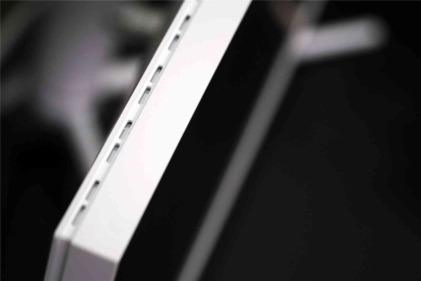 泰坦军团显示器怎么样 一米多长的显示器你见过吗?438英寸泰坦军团显示器P43UG评测 泰坦军团显示器怎么样 一米多长的显示器你见过吗?438英寸泰坦军团显示器P43UG评测