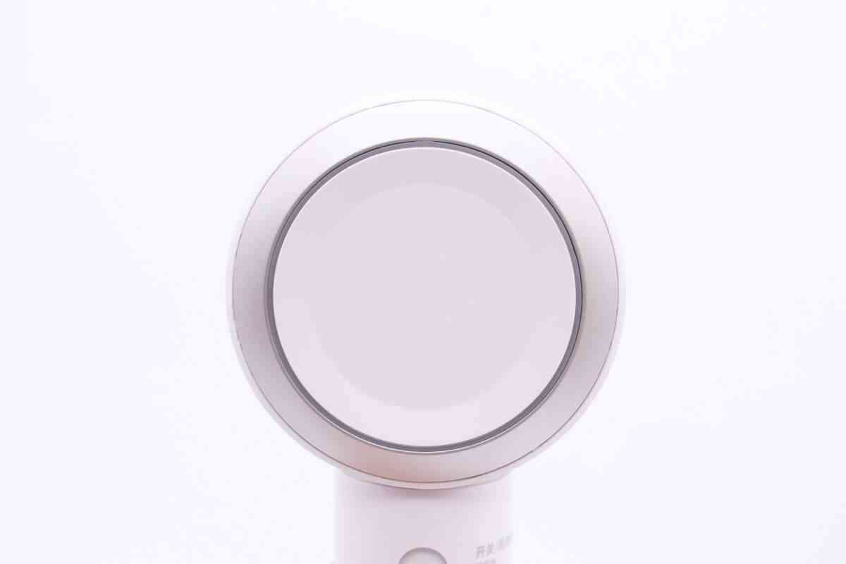 飞科高速吹风机深度评测:200元档无刷电机神器值不值得入手? 飞科高速吹风机深度评测:200元档无刷电机神器值不值得入手?