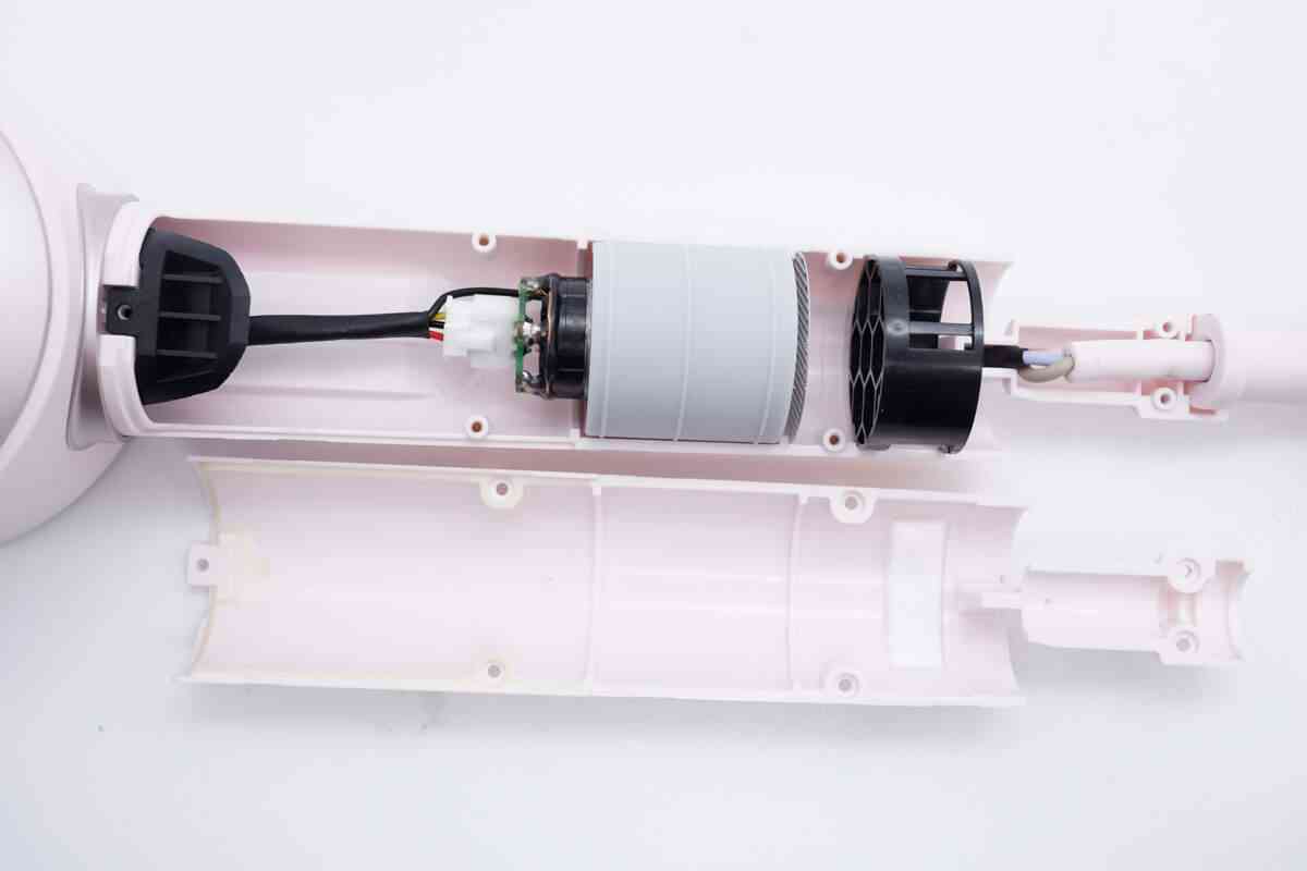 飞科高速吹风机深度评测:200元档无刷电机神器值不值得入手? 飞科高速吹风机深度评测:200元档无刷电机神器值不值得入手?