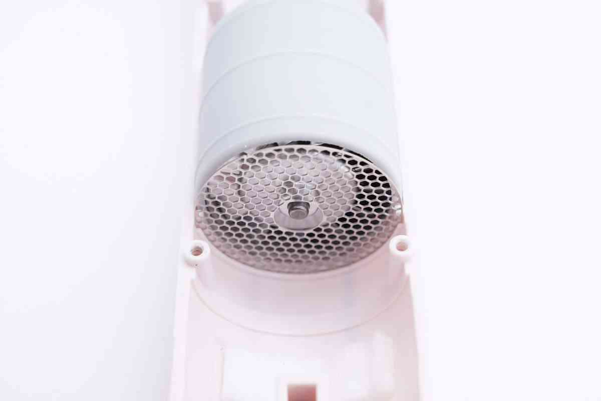 飞科高速吹风机深度评测:200元档无刷电机神器值不值得入手? 飞科高速吹风机深度评测:200元档无刷电机神器值不值得入手?