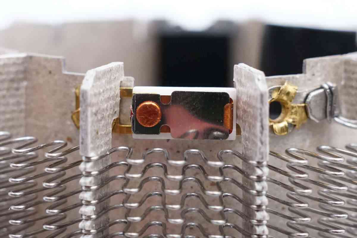 飞科高速吹风机深度评测:200元档无刷电机神器值不值得入手? 飞科高速吹风机深度评测:200元档无刷电机神器值不值得入手?