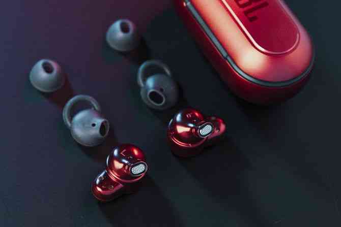 JBL蓝牙耳机怎么样？JBL T280TWS PRO体验：用设计和音质阐述潮流个性