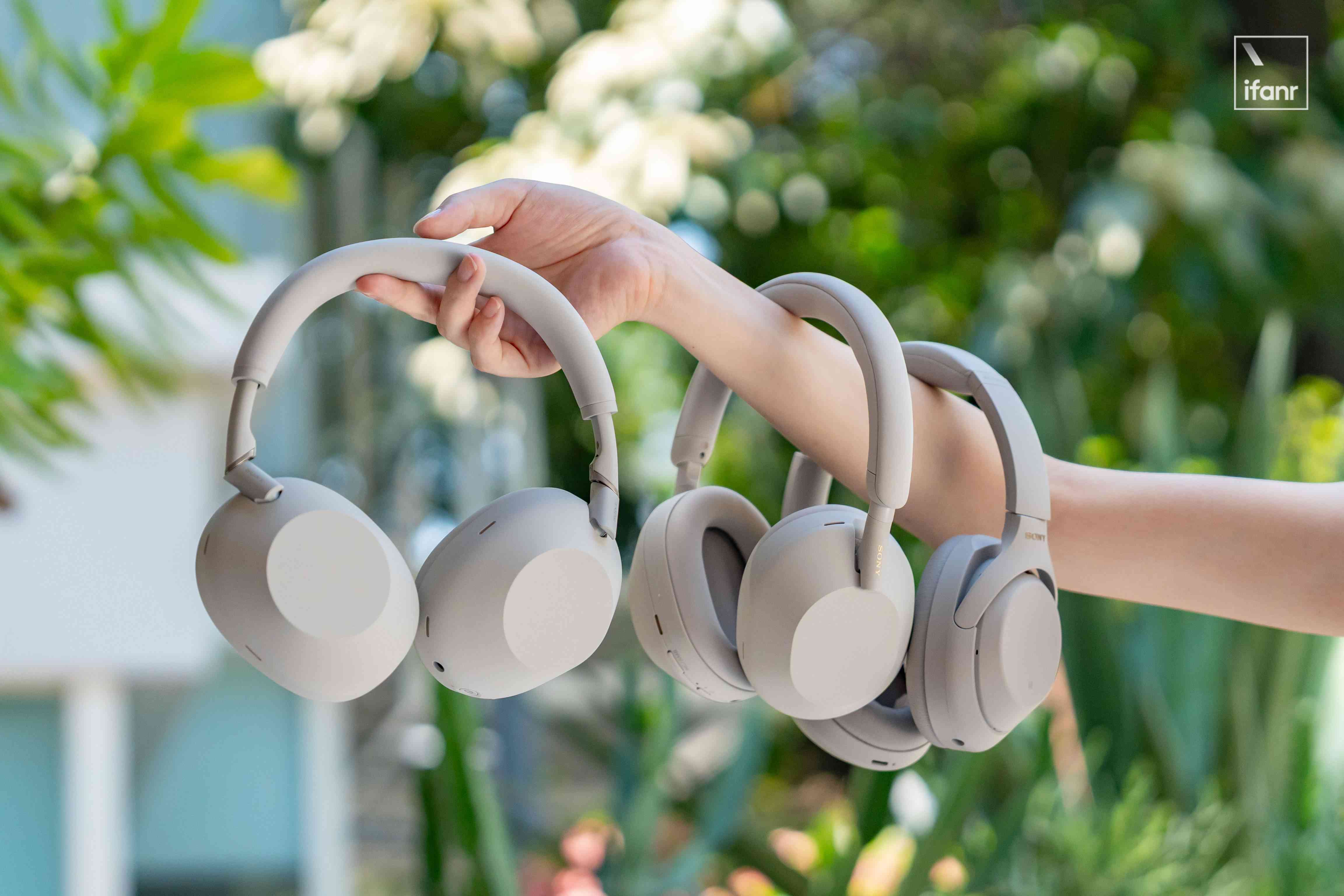 索尼WH-1000XM6深度体验:三年磨一剑,旗舰降噪耳机再进化 索尼WH-1000XM6深度体验:三年磨一剑,旗舰降噪耳机再进化