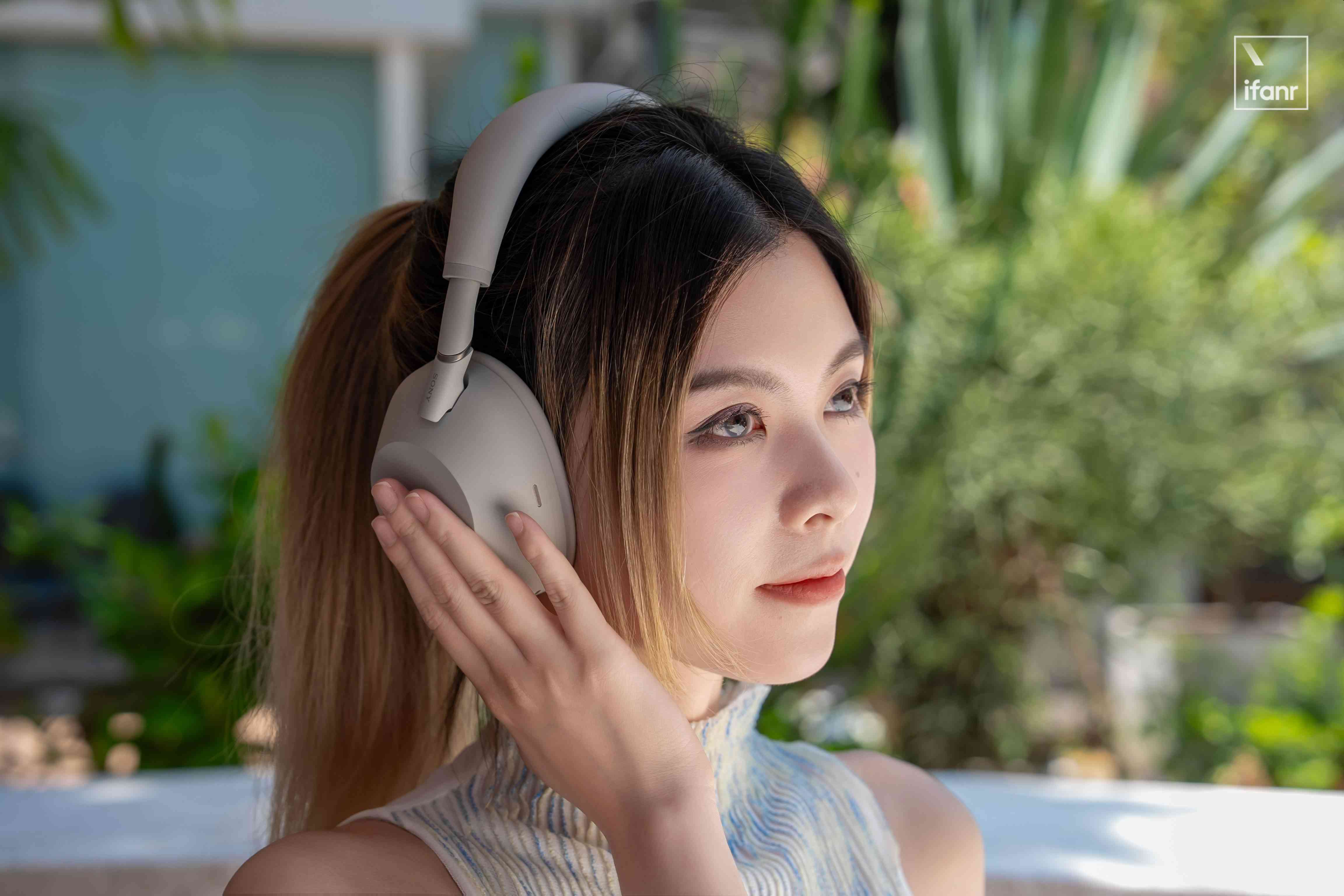 索尼WH-1000XM6深度体验:三年磨一剑,旗舰降噪耳机再进化 索尼WH-1000XM6深度体验:三年磨一剑,旗舰降噪耳机再进化