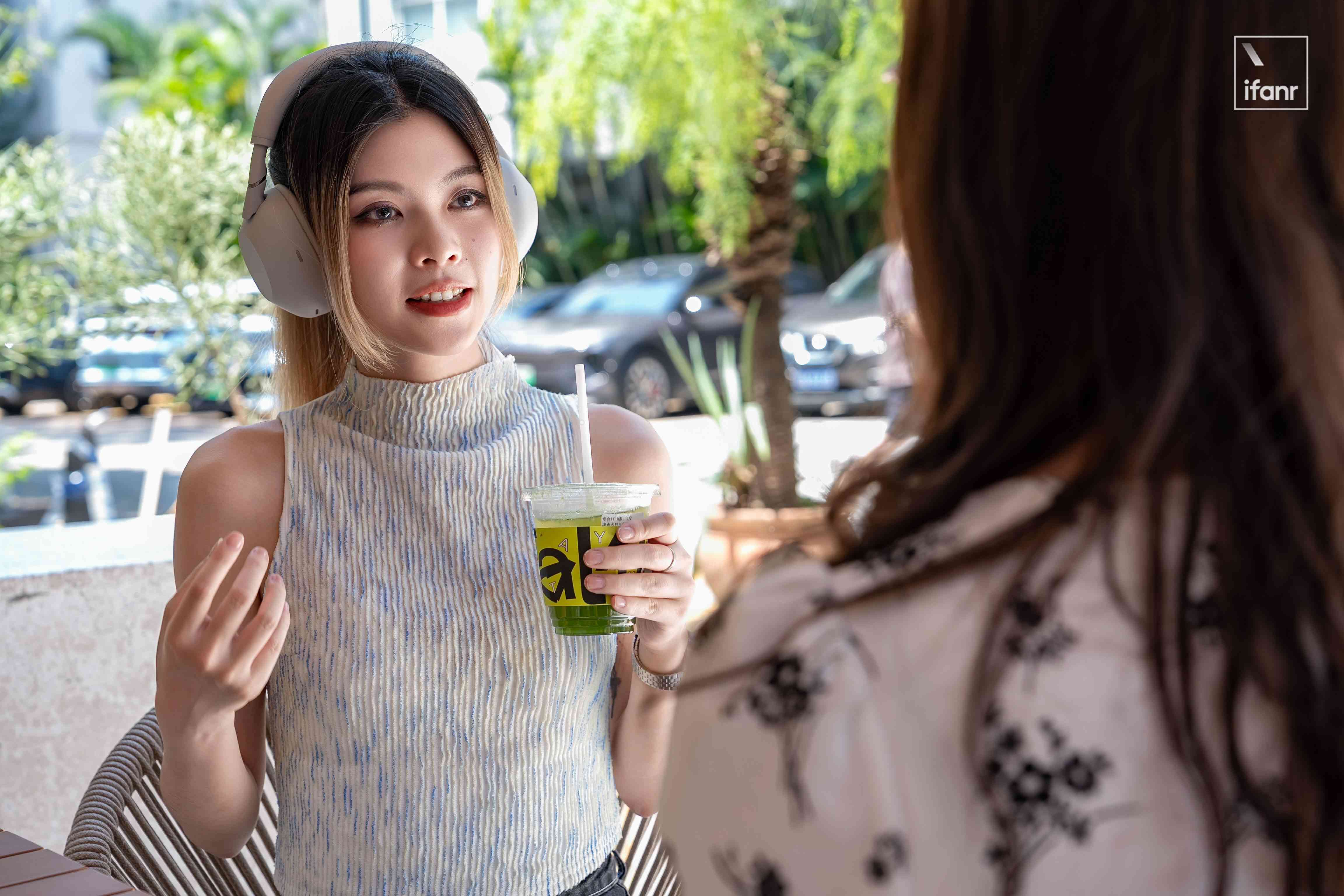 索尼WH-1000XM6深度体验:三年磨一剑,旗舰降噪耳机再进化 索尼WH-1000XM6深度体验:三年磨一剑,旗舰降噪耳机再进化