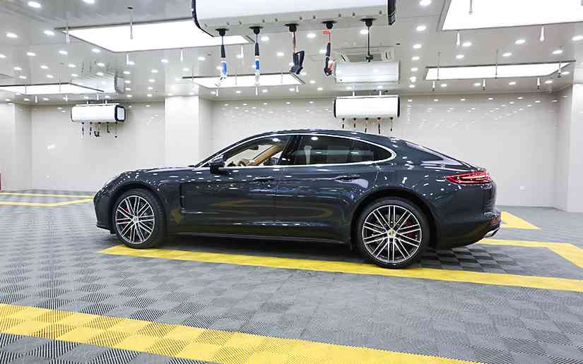 保时捷车主亲授：专业汽车贴膜全方位解析指南