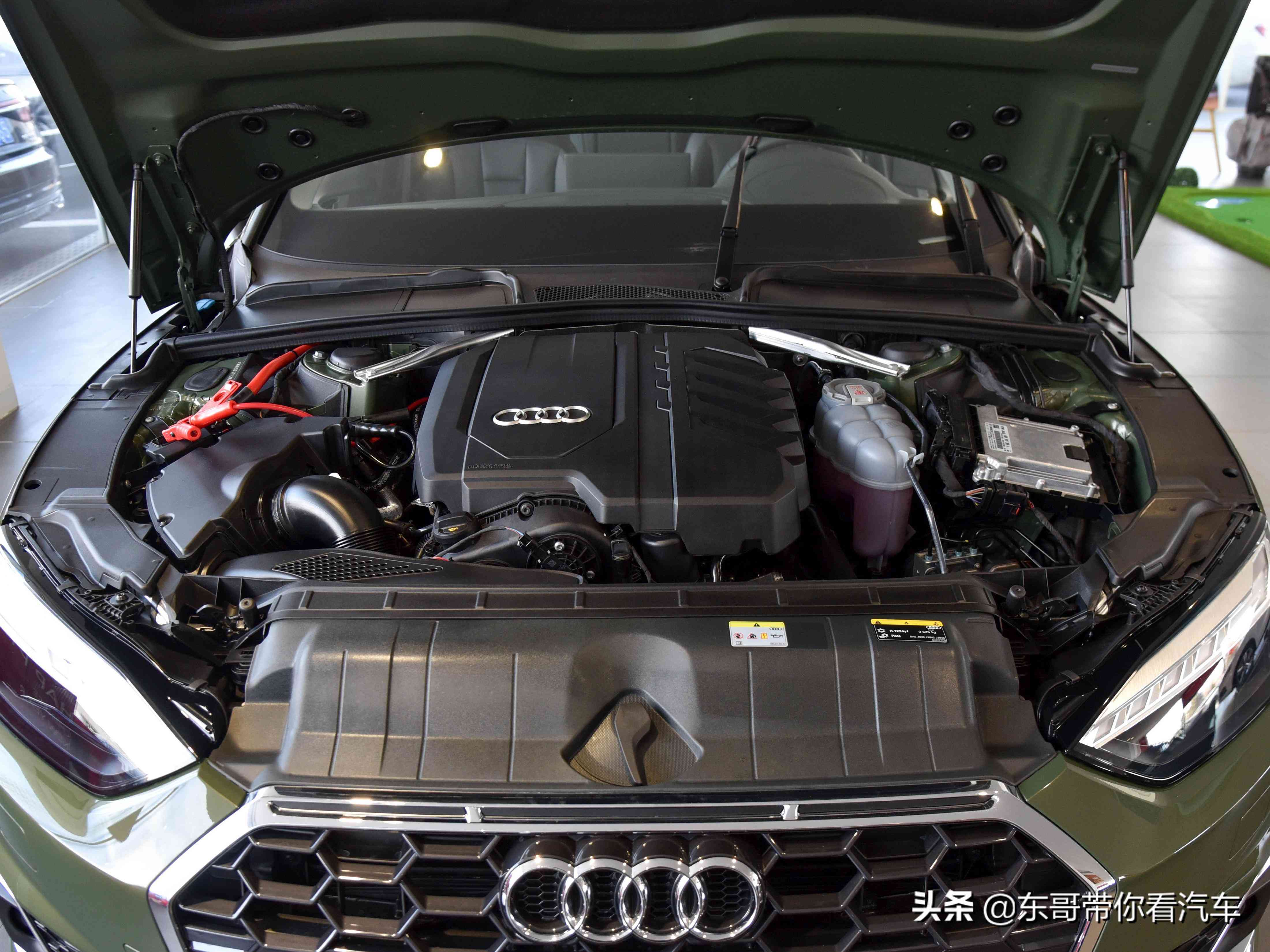 奥迪A5怎么样?价格亲民的原装进口豪华四门轿跑实拍评测 奥迪A5怎么样?价格亲民的原装进口豪华四门轿跑实拍评测