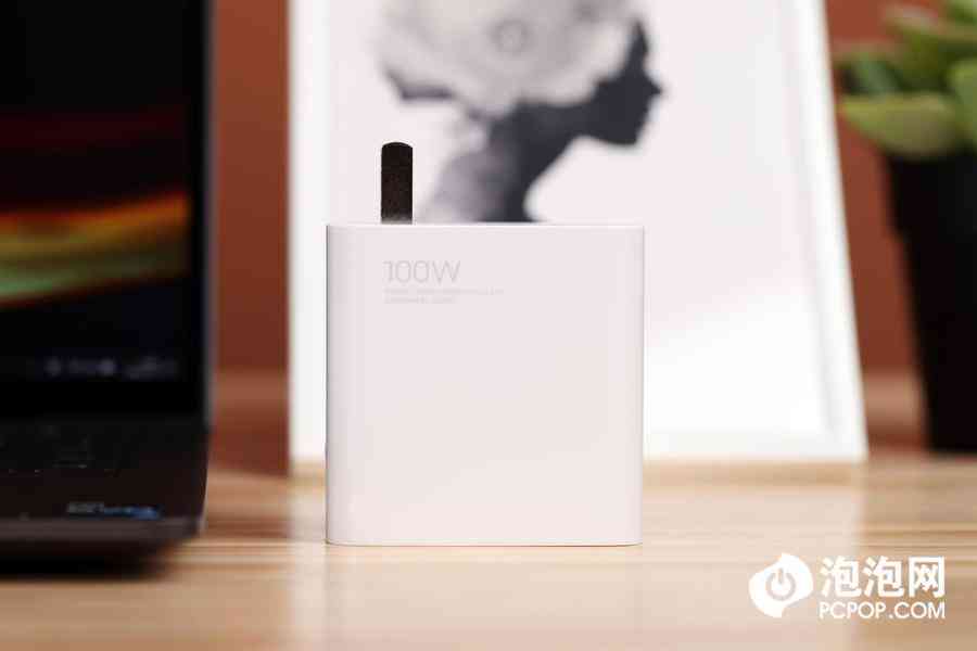 小米笔记本怎么样 优秀的轻薄商务旗舰 Xiaomi Book Pro 14 2022评测