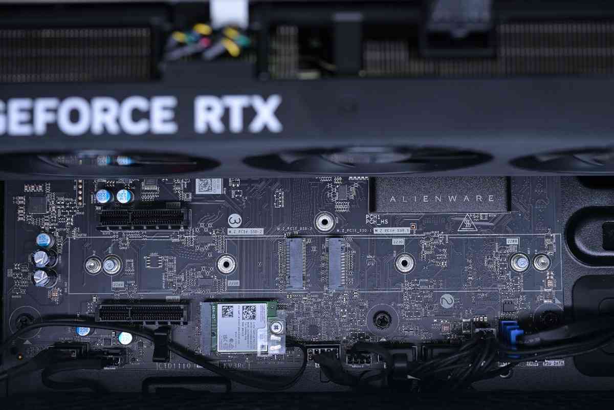 外星人电脑怎么样：游戏玩家的天花板级体验 Alienware 外星人 Area-51 台式机评测