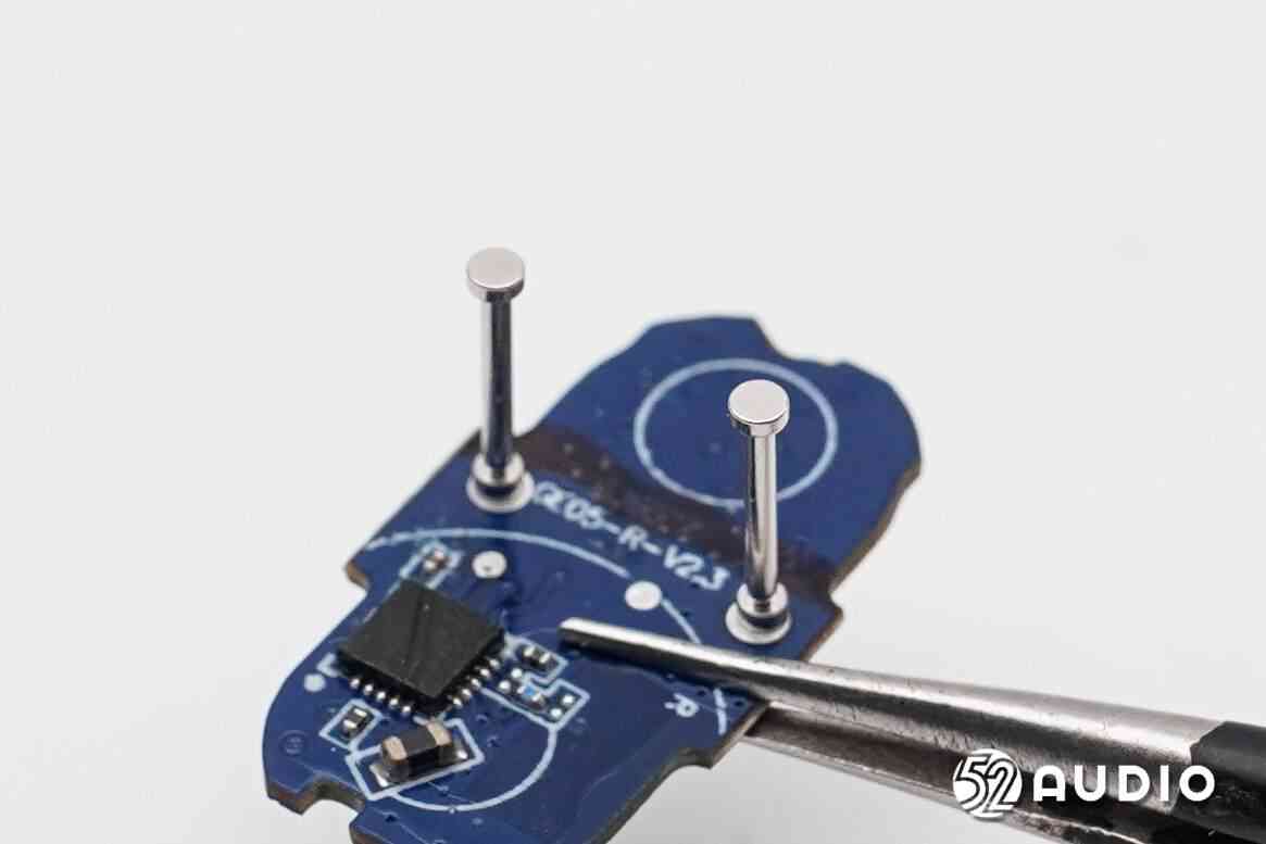 纽曼LY50 AI翻译耳机深度拆解：139种语言同传黑科技揭秘