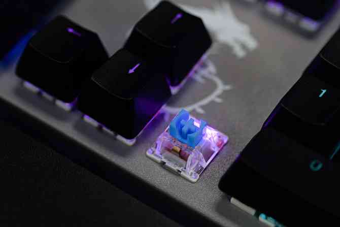 微星鼠标怎么样 微星GK320&GM330游戏键盘鼠标体验评测：一把键盘两个形态 主流级玩家优选