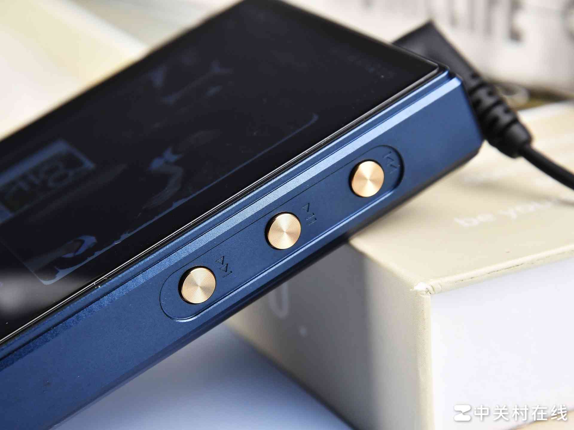 飞傲播放器怎么样 轻量化的“重量级”选手,飞傲M21便携无损播放器深度体验 飞傲播放器怎么样 轻量化的“重量级”选手,飞傲M21便携无损播放器深度体验