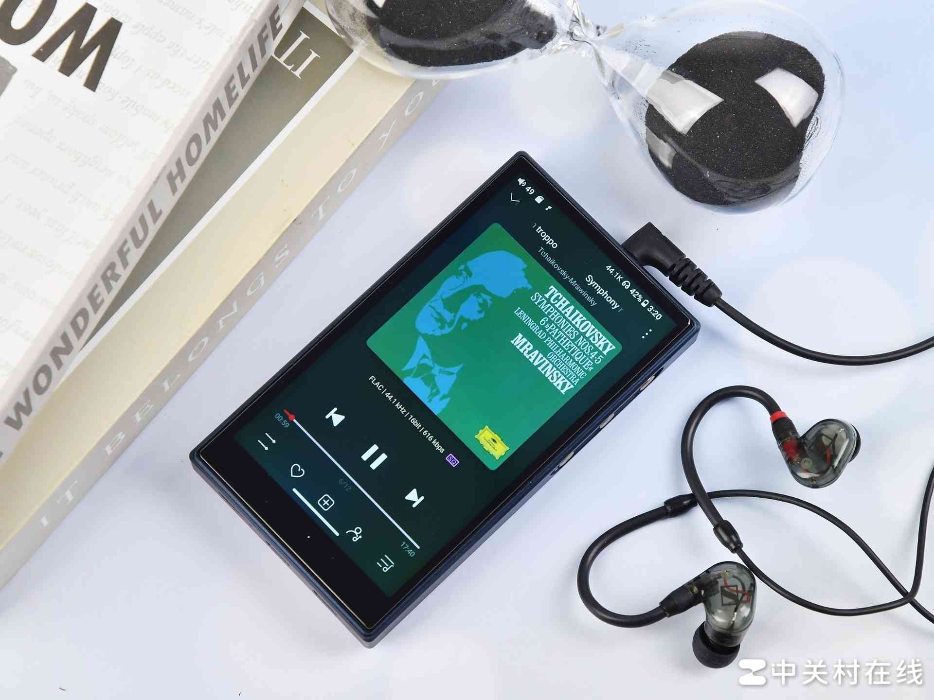 飞傲播放器怎么样 轻量化的“重量级”选手,飞傲M21便携无损播放器深度体验 飞傲播放器怎么样 轻量化的“重量级”选手,飞傲M21便携无损播放器深度体验